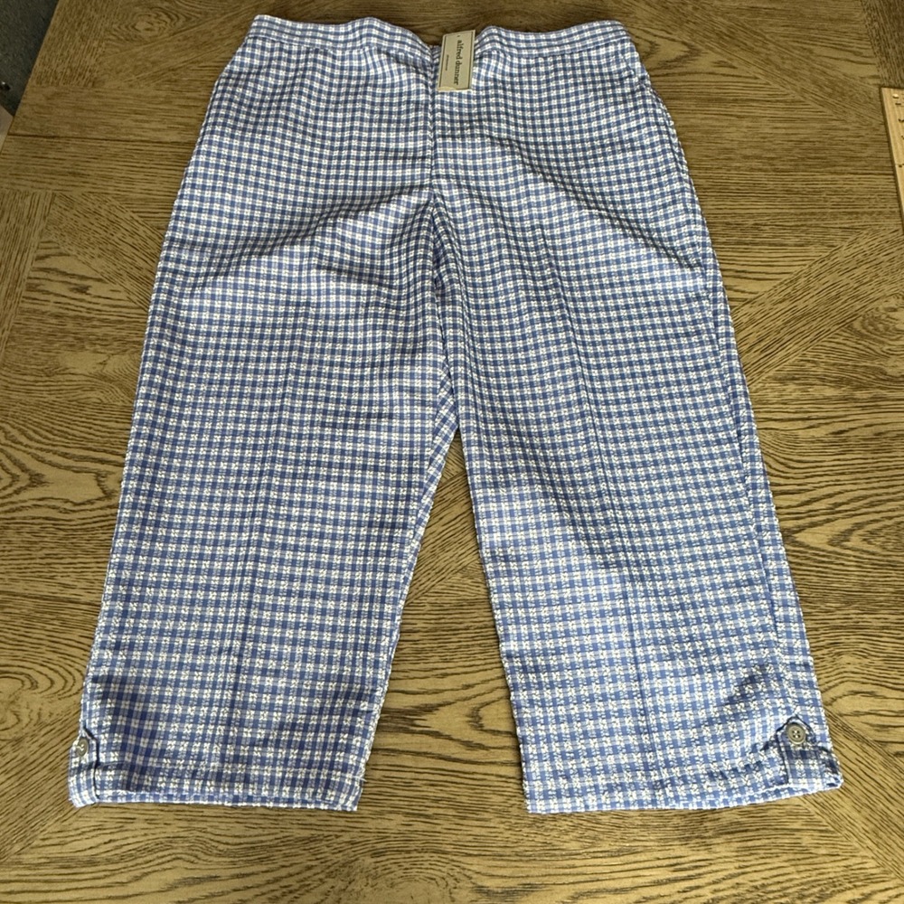 Alfred Dunner Iris Blue Gingham Seersucker Capri Pants Classic Fit Size 16 NWT